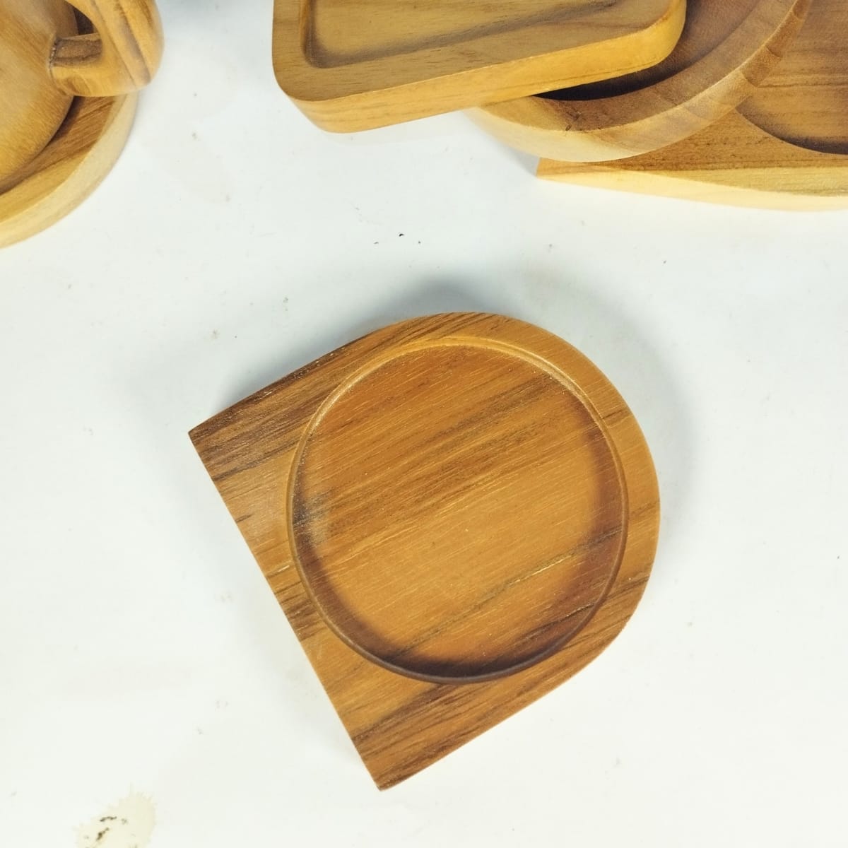Coaster D kayu jati